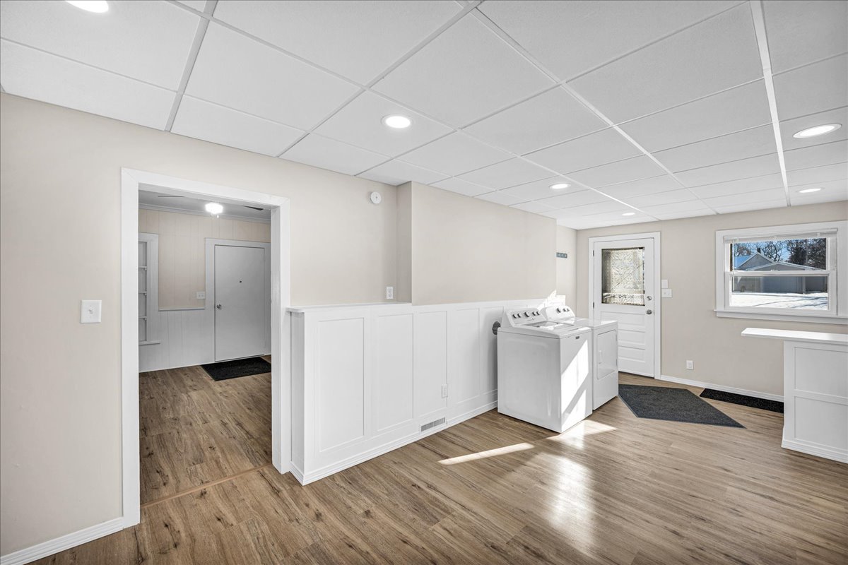 1406 W Walnut Street, Bloomington, IL 61701