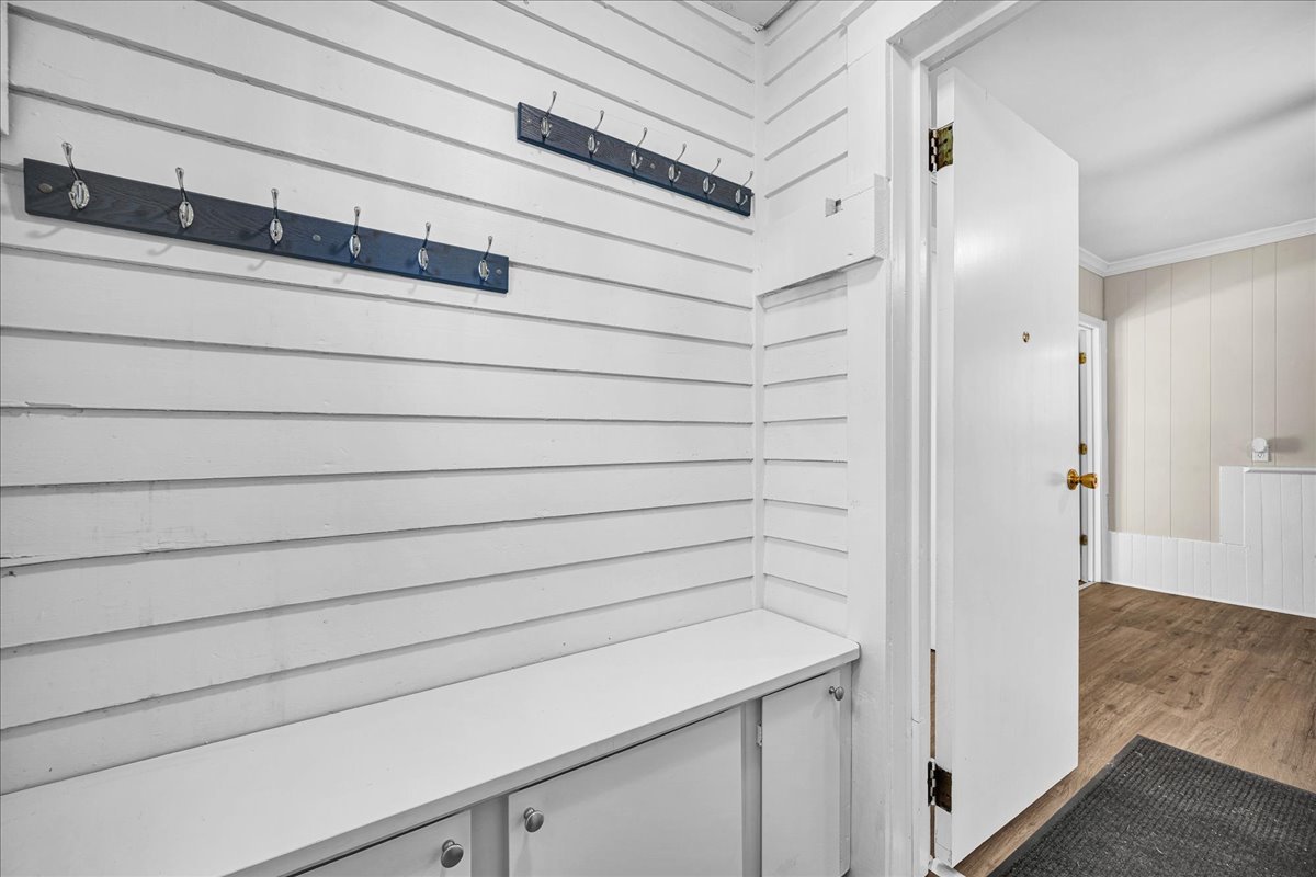 1406 W Walnut Street, Bloomington, IL 61701