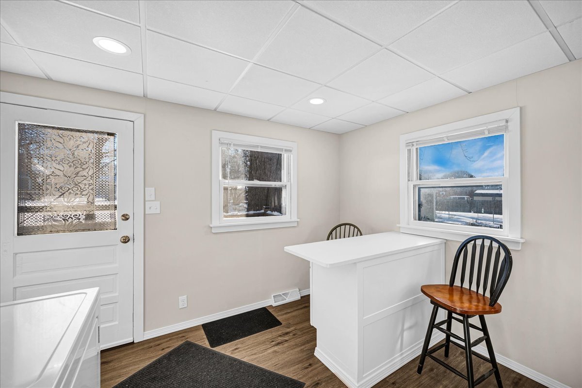 1406 W Walnut Street, Bloomington, IL 61701