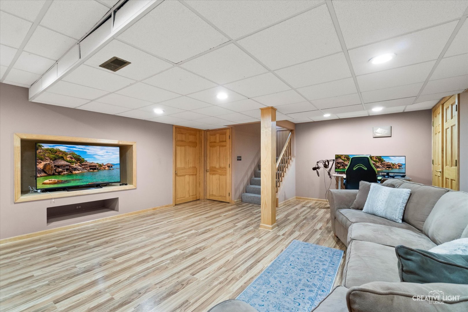 26W080 Wood Lark Drive, Carol Stream, IL 60188