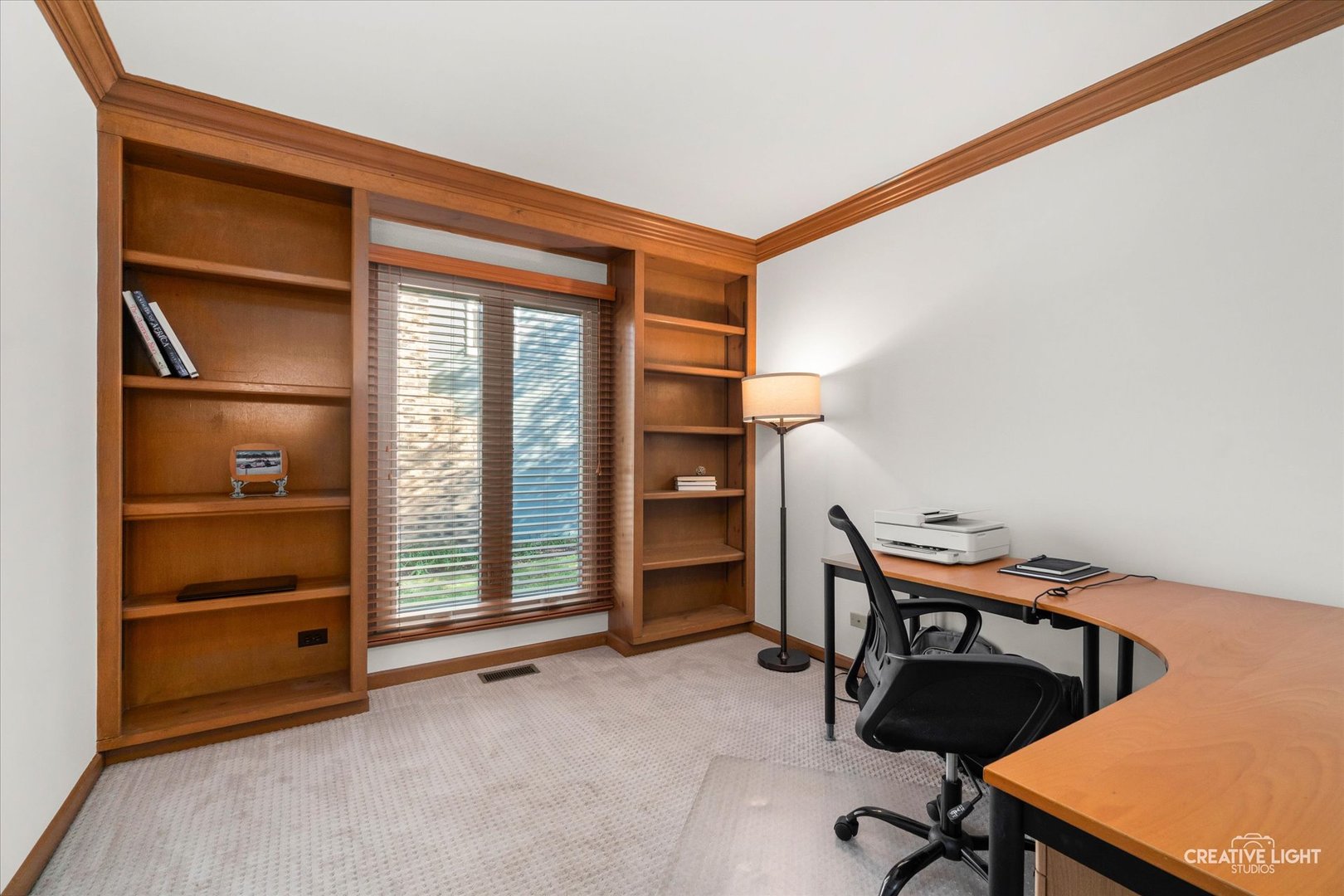 26W080 Wood Lark Drive, Carol Stream, IL 60188