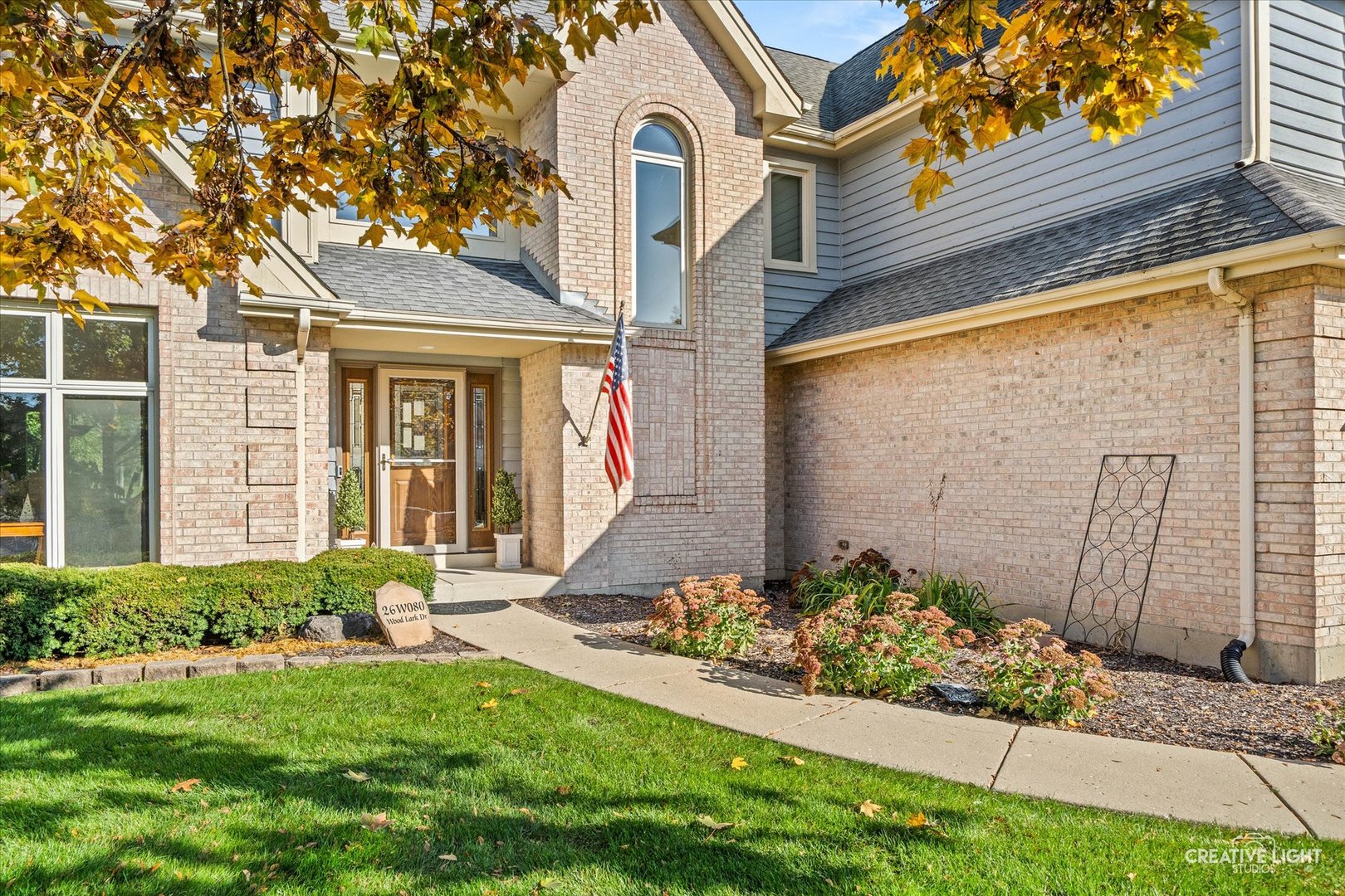 26W080 Wood Lark Drive, Carol Stream, IL 60188