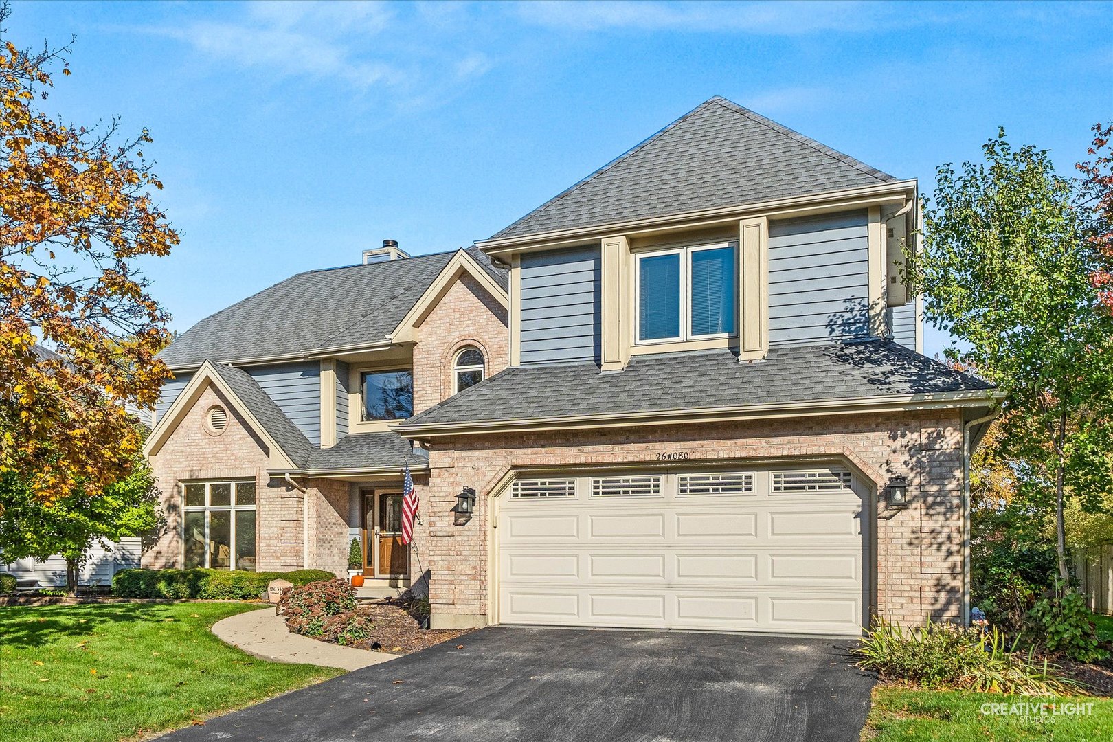 26W080 Wood Lark Drive, Carol Stream, IL 60188