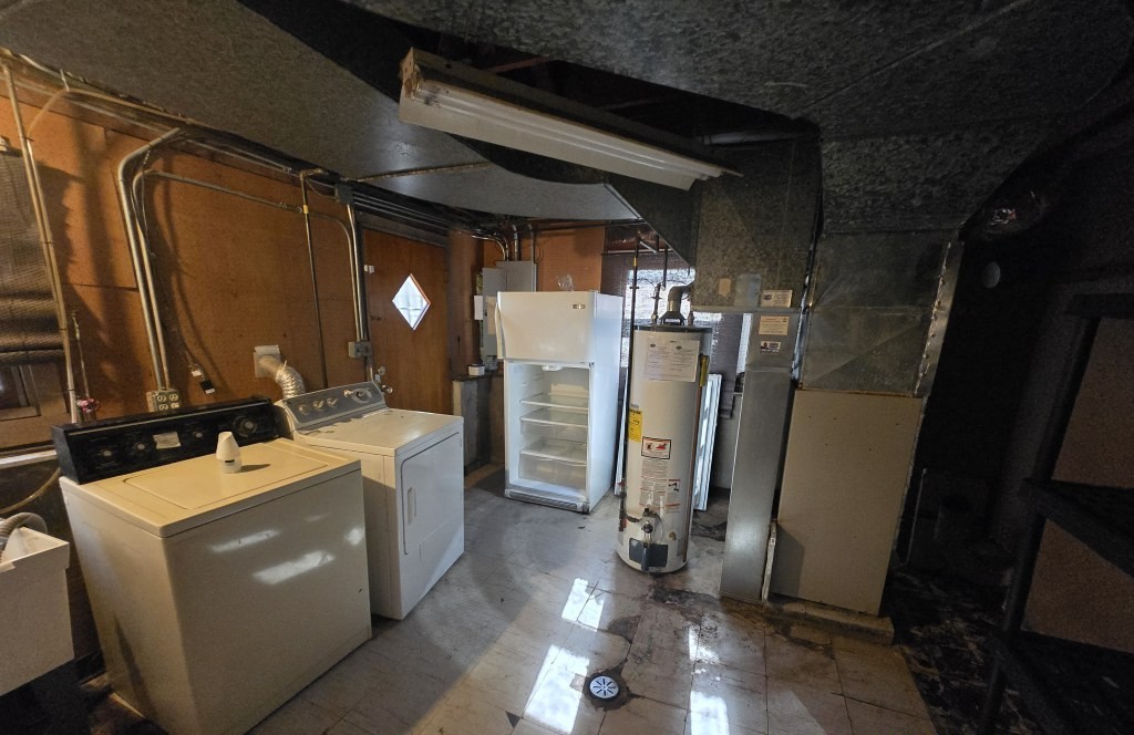 528 W Winchester Road, Chicago Heights, IL 60411