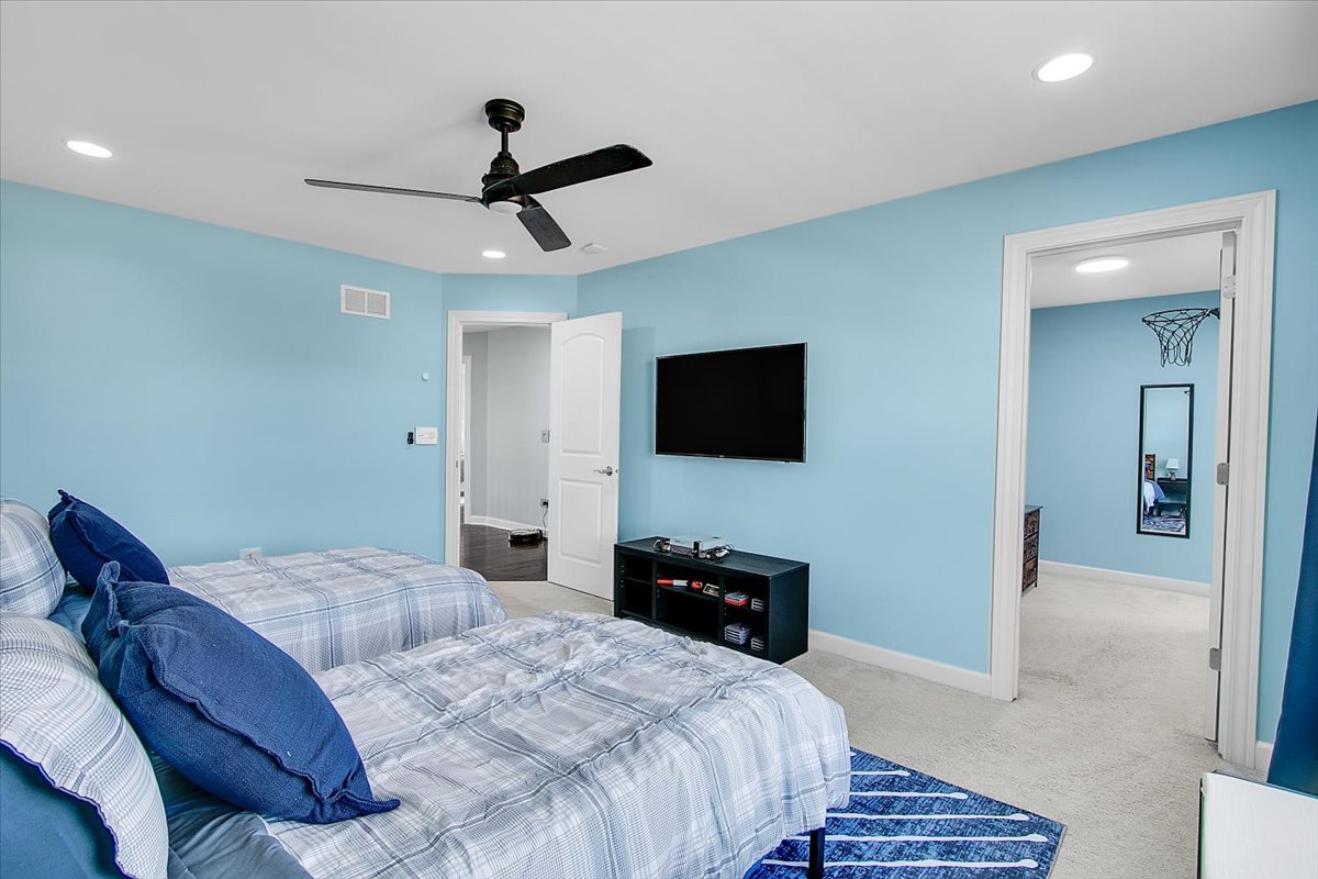 1416 S Saddlebrook Lane, Minooka, IL 60447