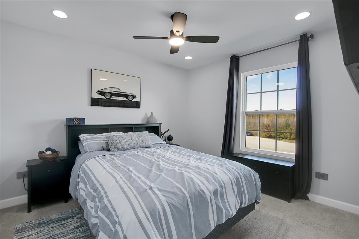 1416 S Saddlebrook Lane, Minooka, IL 60447