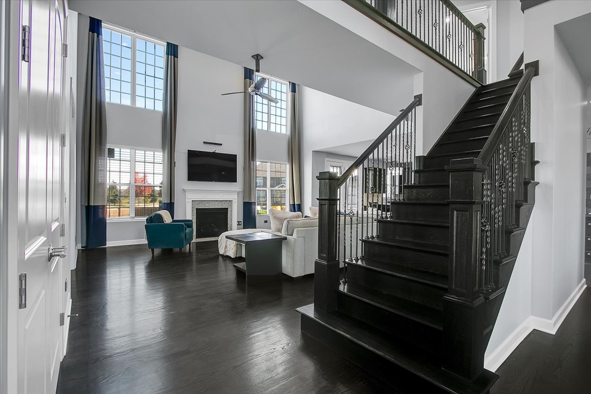 1416 S Saddlebrook Lane, Minooka, IL 60447