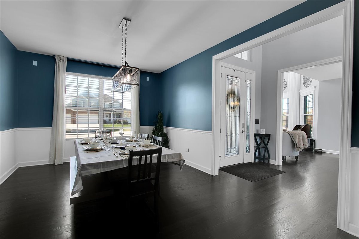 1416 S Saddlebrook Lane, Minooka, IL 60447