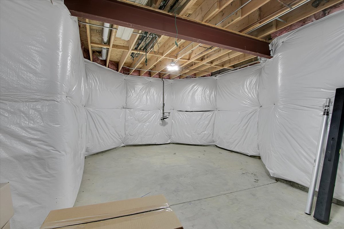 1416 S Saddlebrook Lane, Minooka, IL 60447