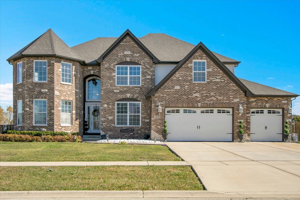 1416 S Saddlebrook Lane, Minooka, IL 60447