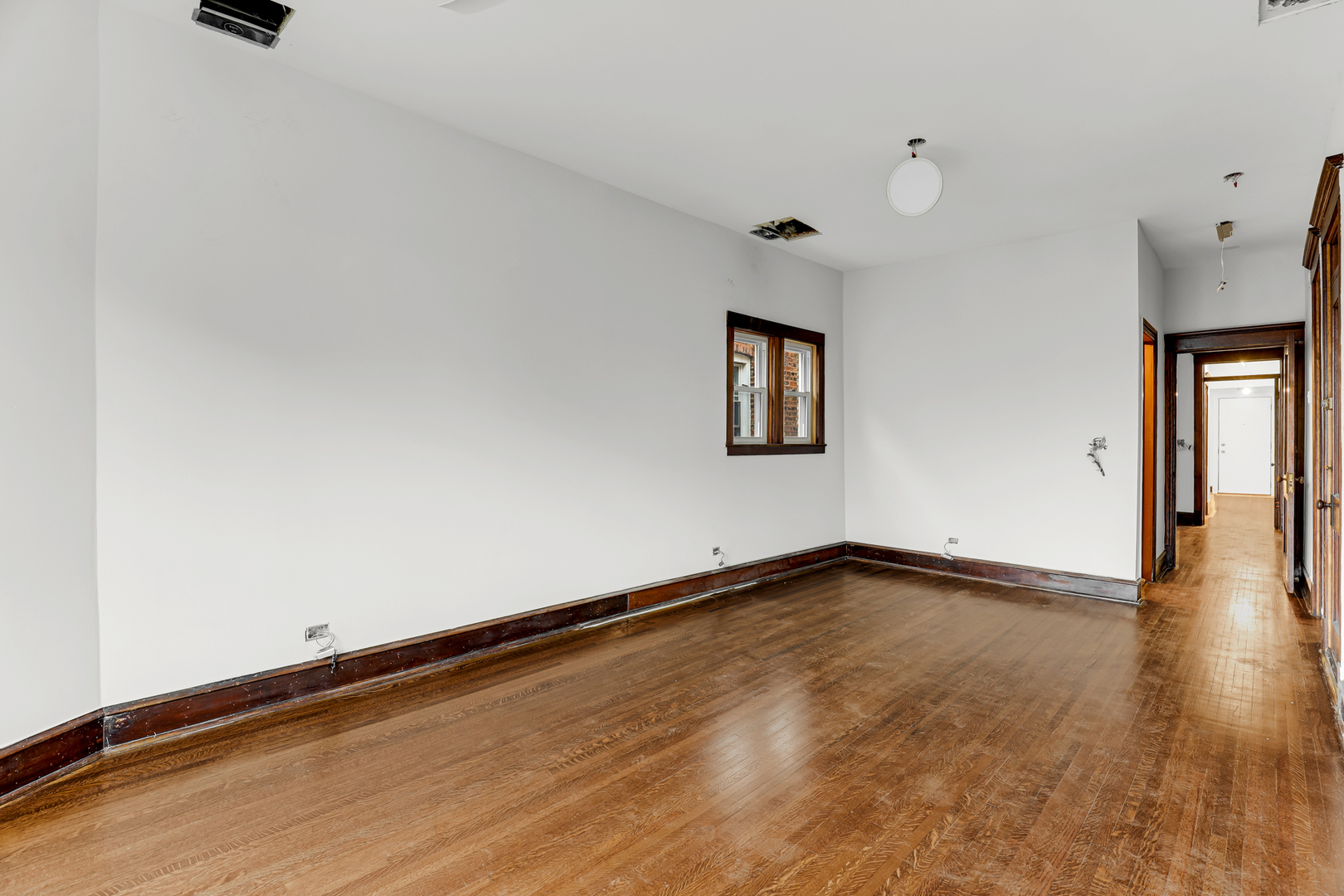 4339 W Monroe Street, Chicago, IL 60624