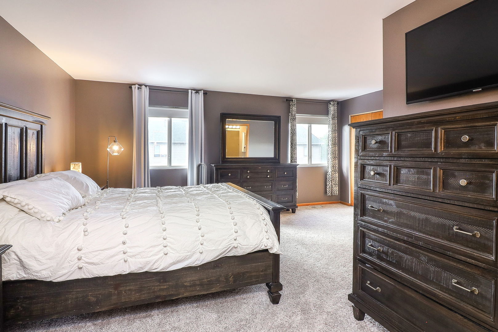 1914 S Austrian Pine Street, Lockport, IL 60441