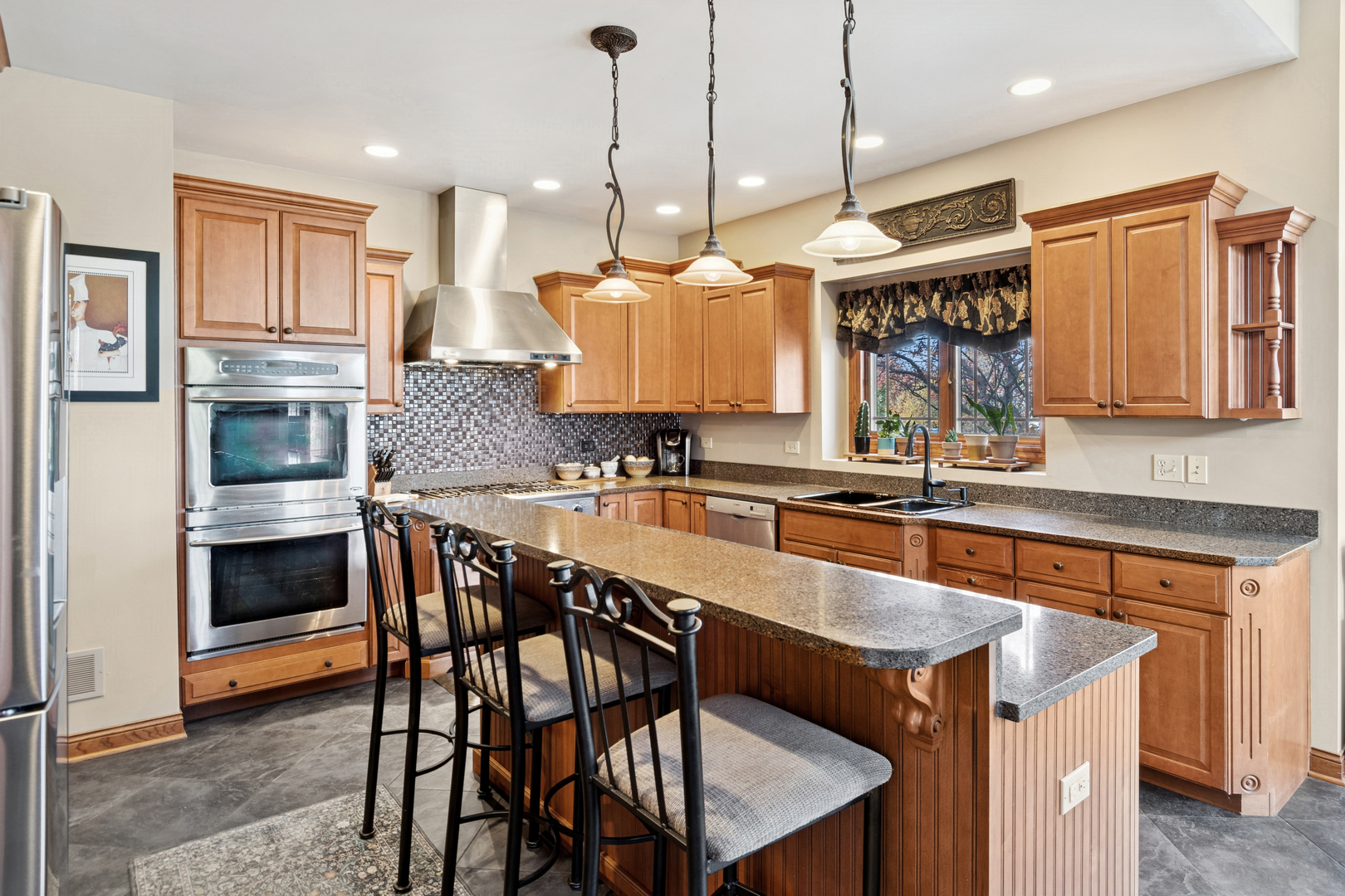 5592 Jennifer Court, Yorkville, IL 60560