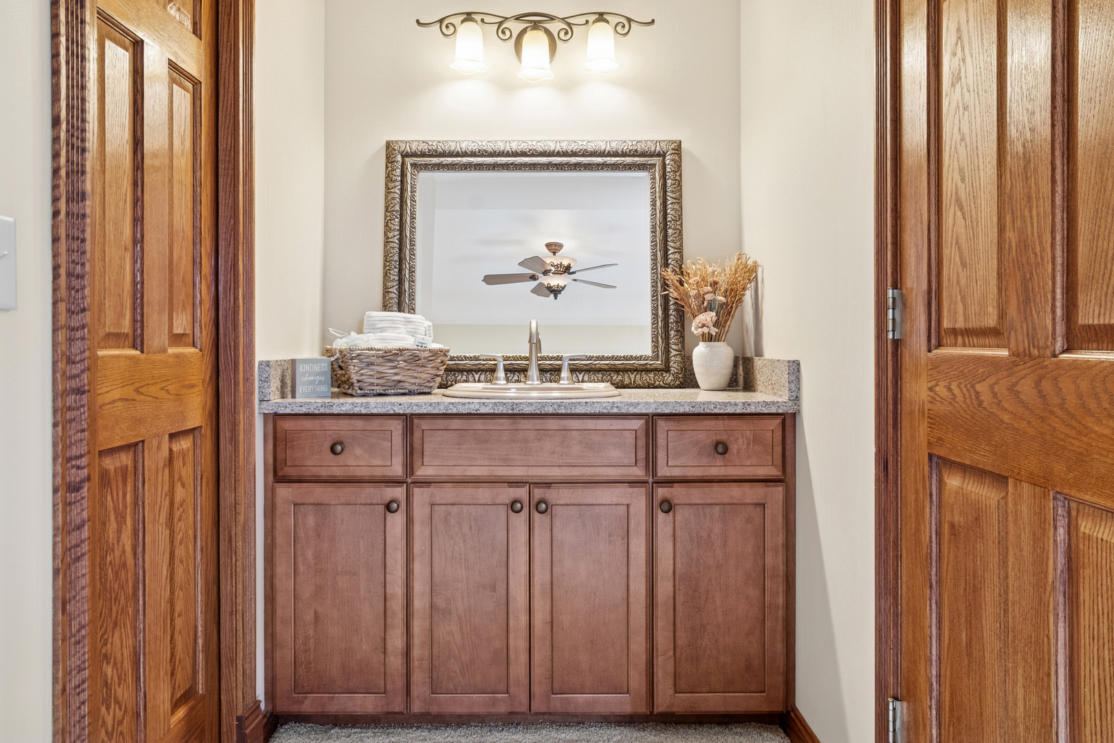 5592 Jennifer Court, Yorkville, IL 60560