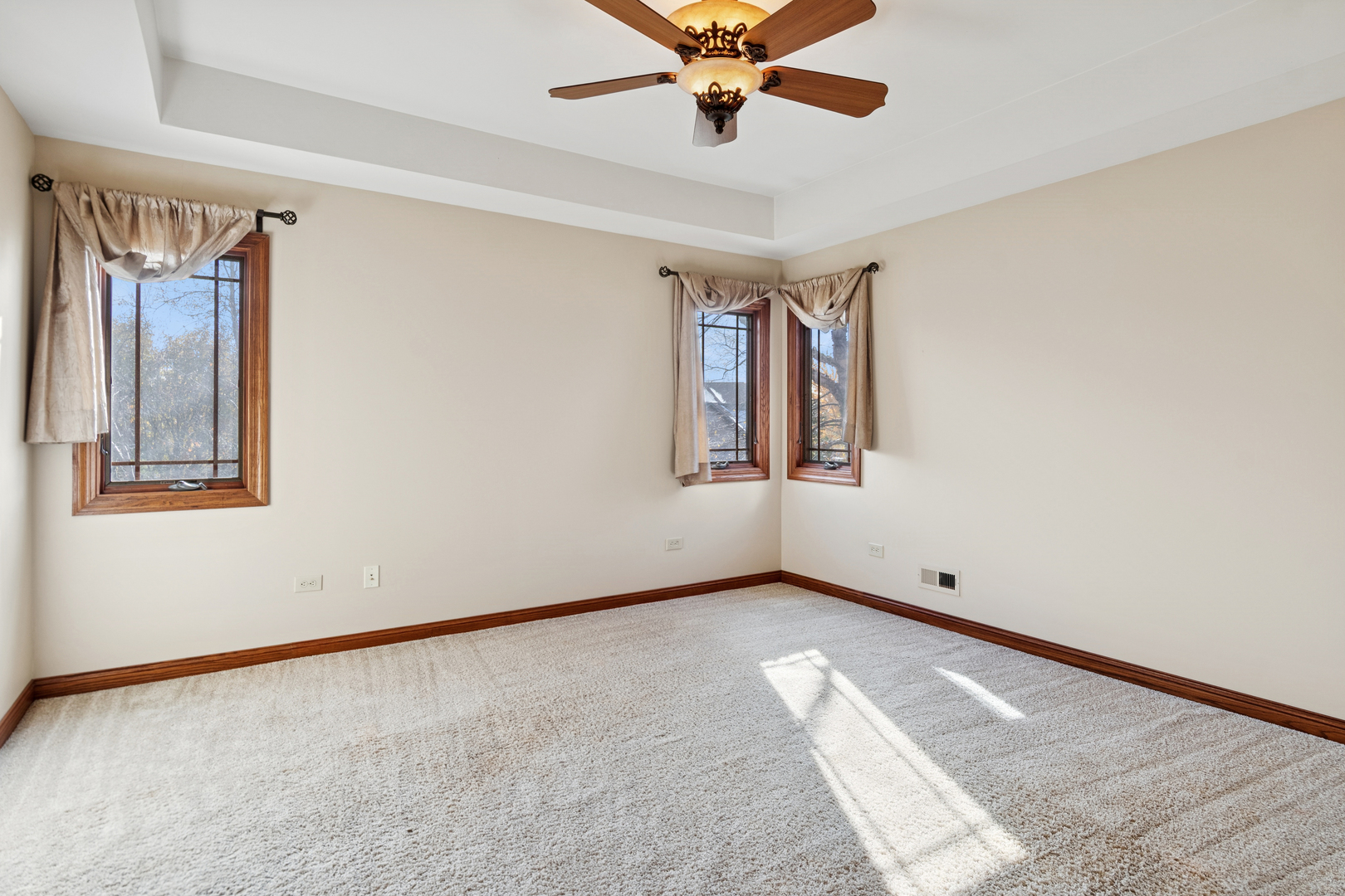 5592 Jennifer Court, Yorkville, IL 60560