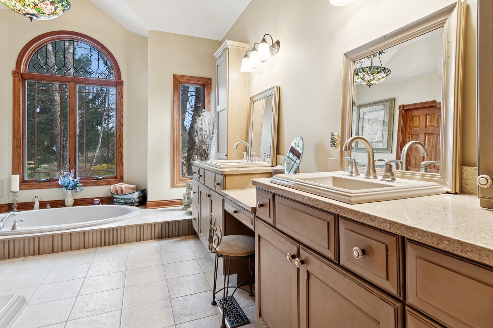 5592 Jennifer Court, Yorkville, IL 60560