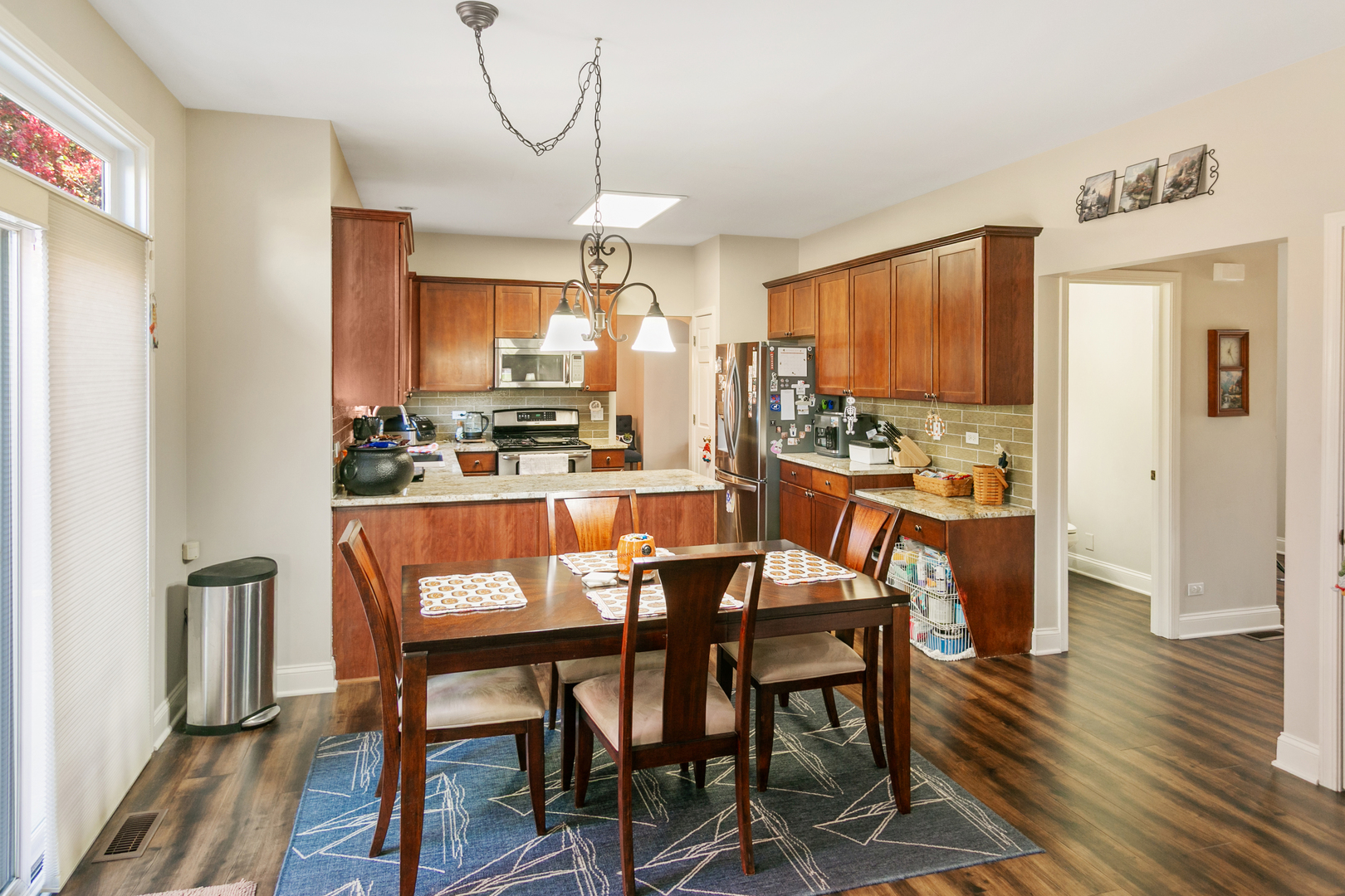 338 Millstream Lane, Oswego, IL 60543