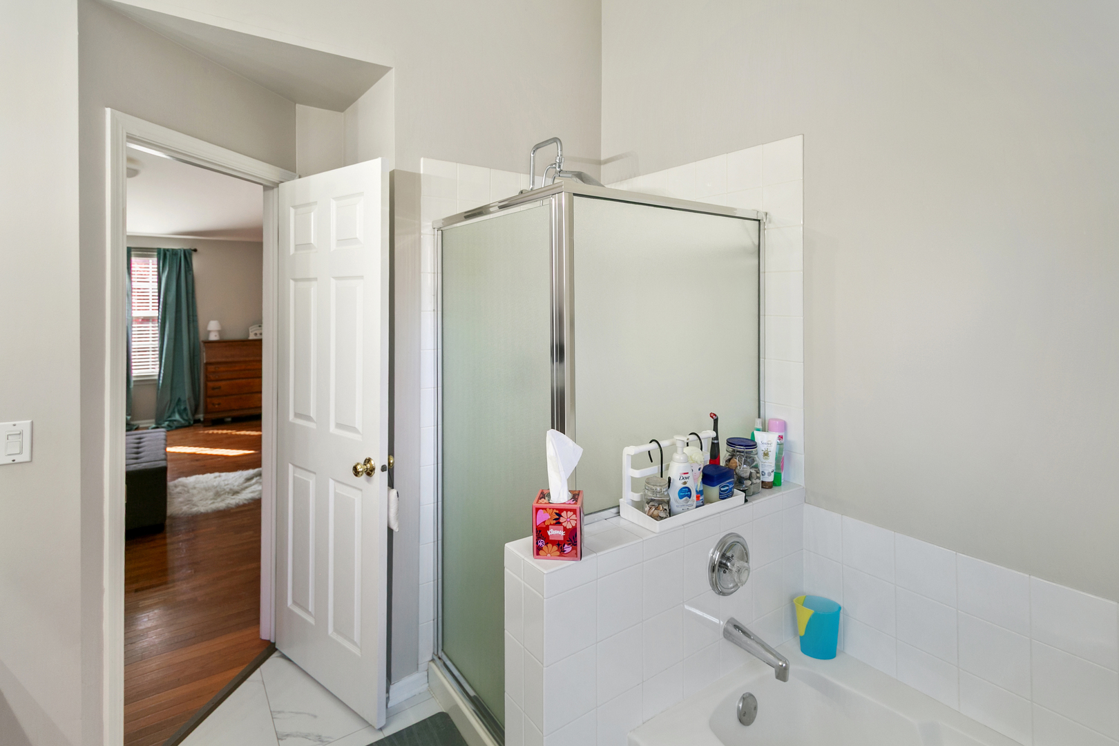 338 Millstream Lane, Oswego, IL 60543