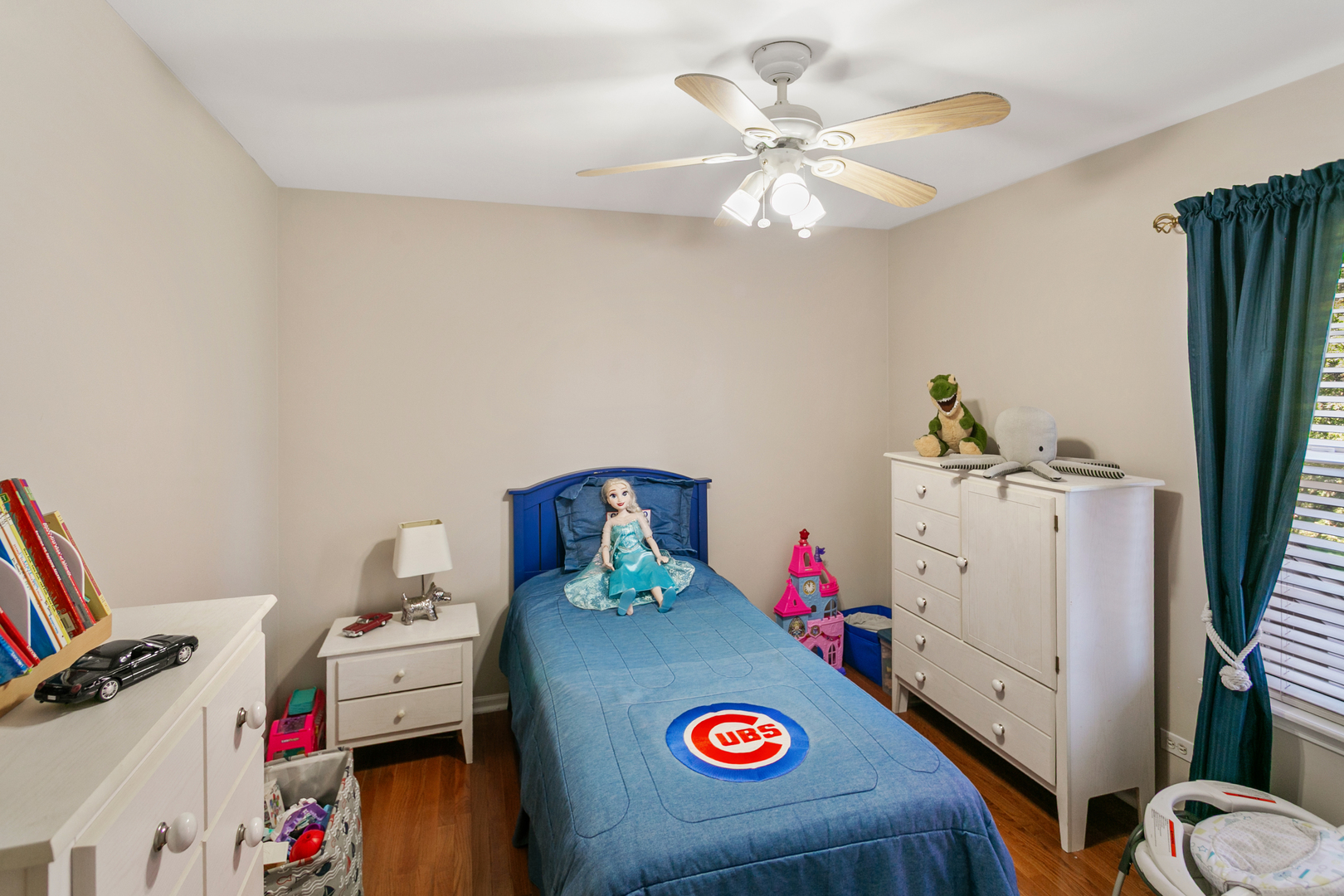 338 Millstream Lane, Oswego, IL 60543