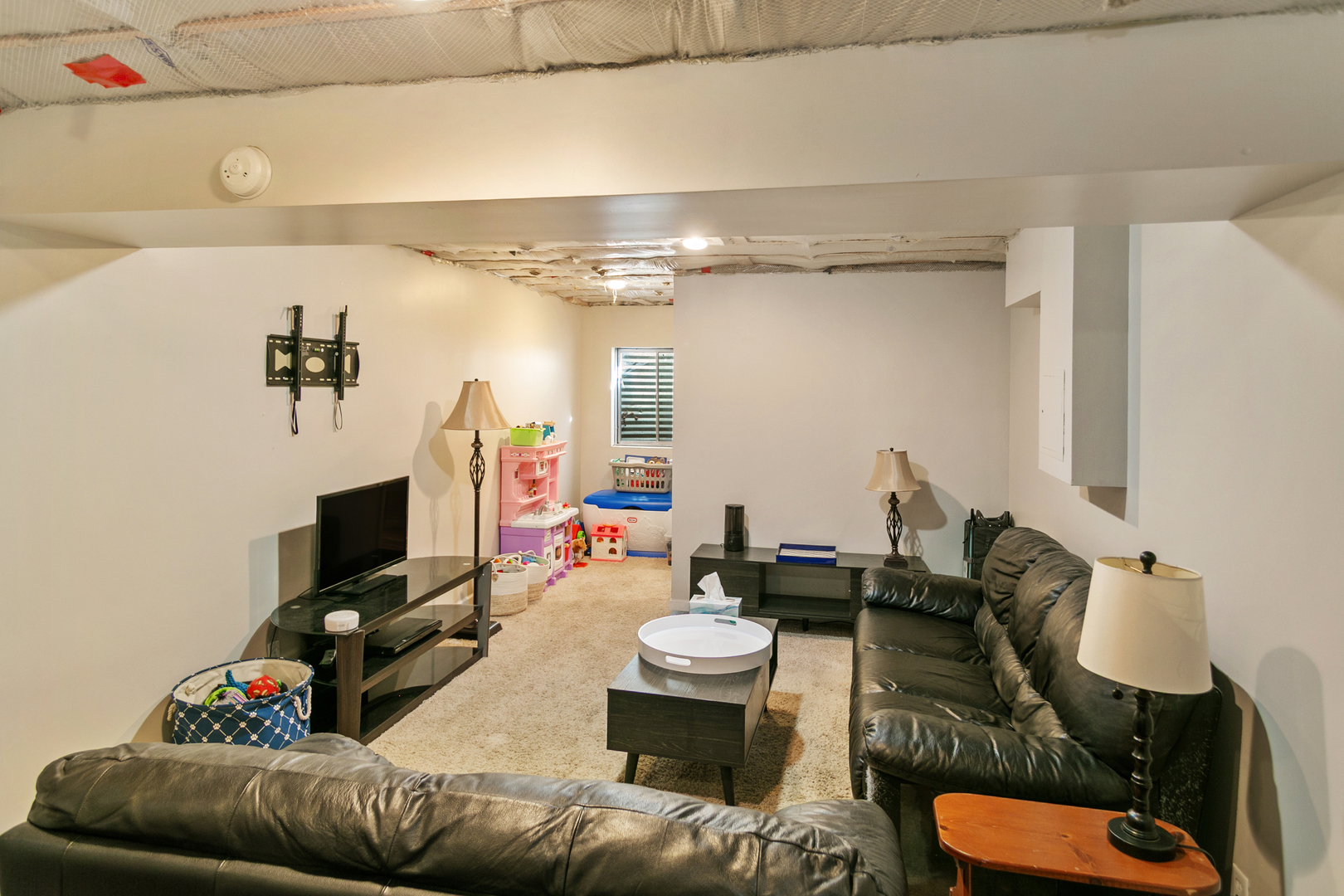 338 Millstream Lane, Oswego, IL 60543