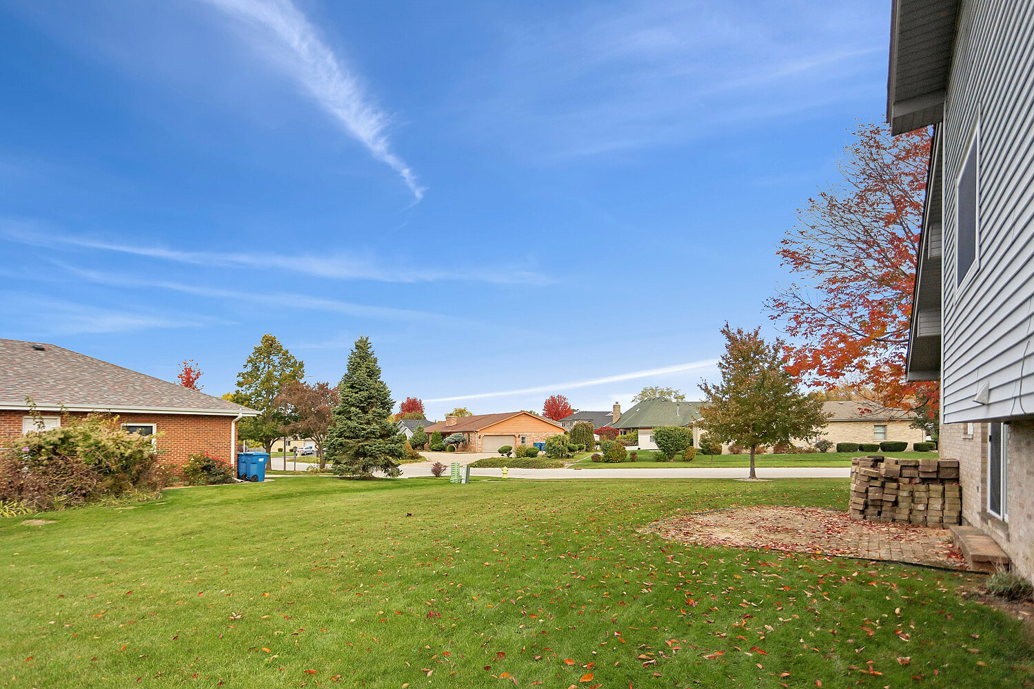 701 Wayne Drive, Crete, IL 60417