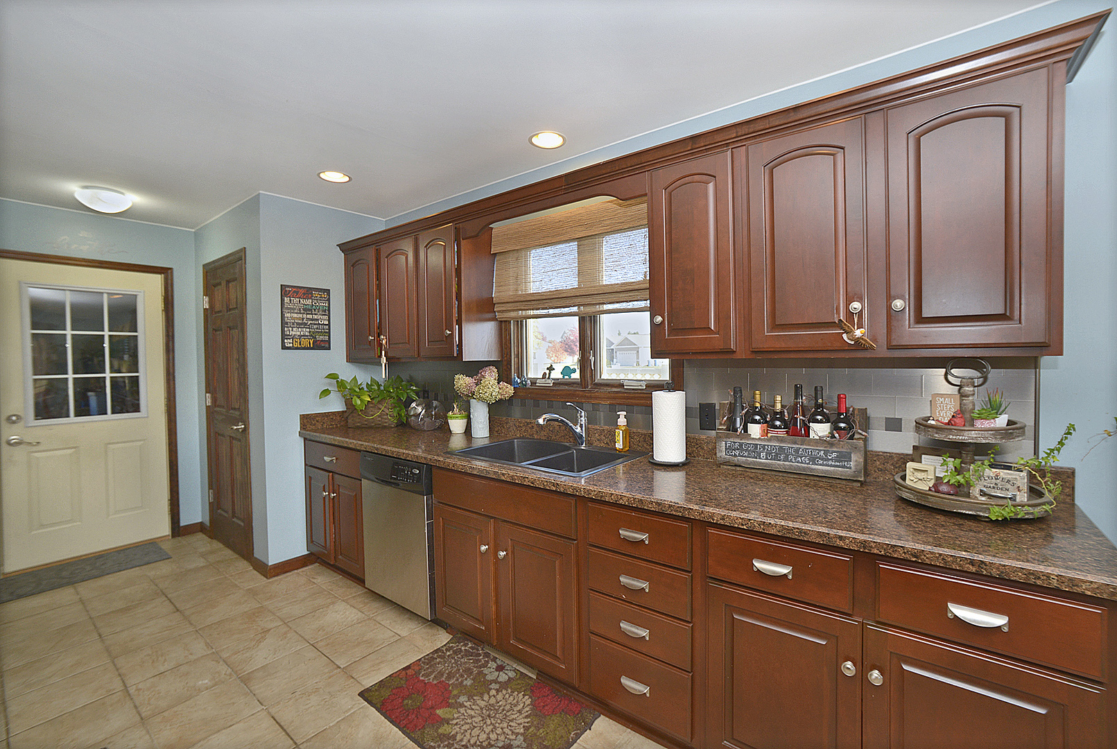 1235 Edna Circle, Ottawa, IL 61350