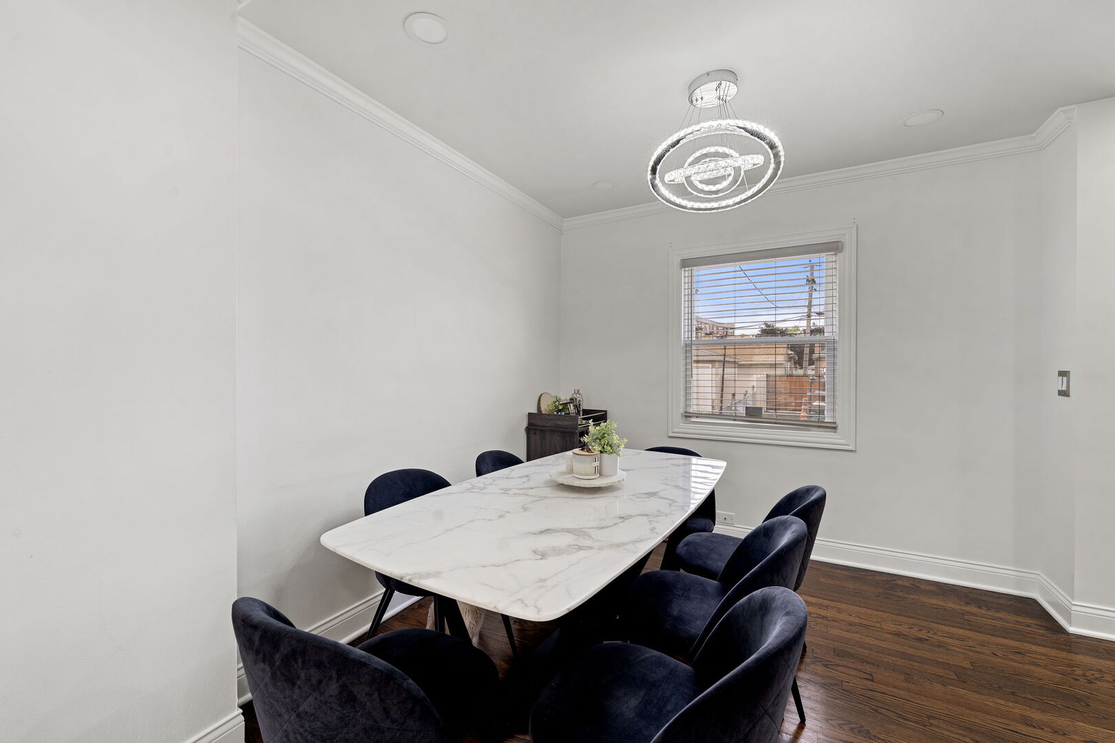 1514 N 22nd Avenue, Melrose Park, IL 60160