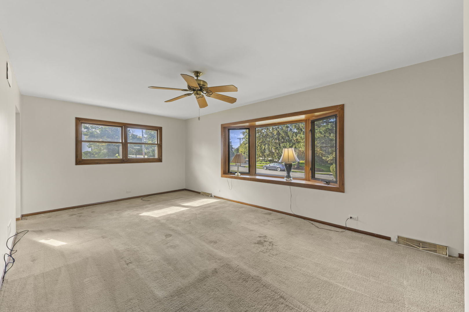 5825 Webster Street, Downers Grove, IL 60516