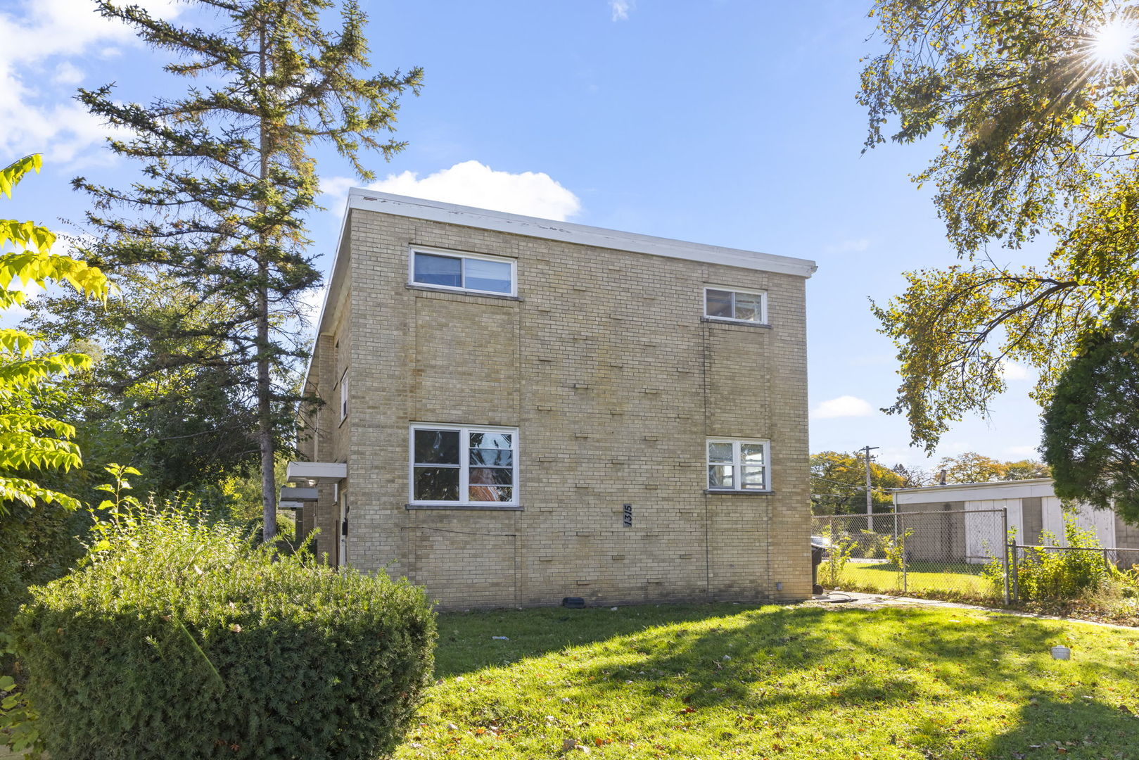 1311 Mcdaniel Avenue #C, Evanston, IL 60201