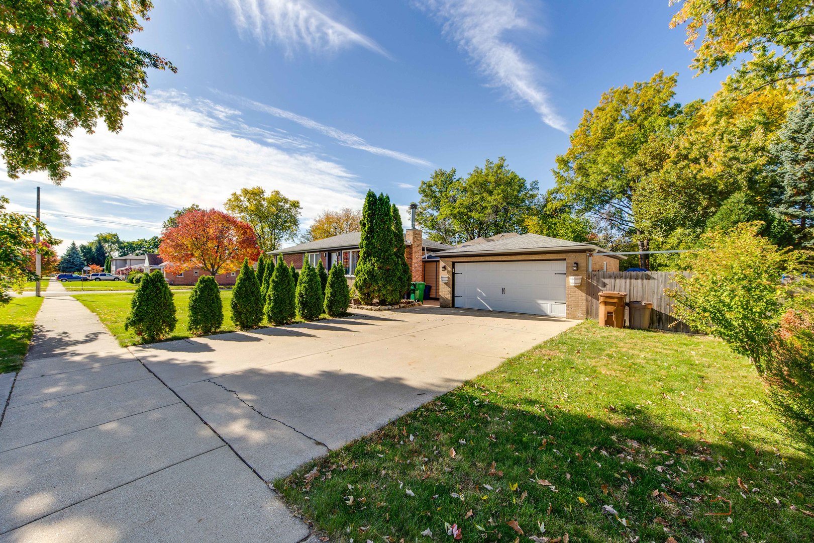 8548 Lockwood Avenue, Burbank, IL 60459