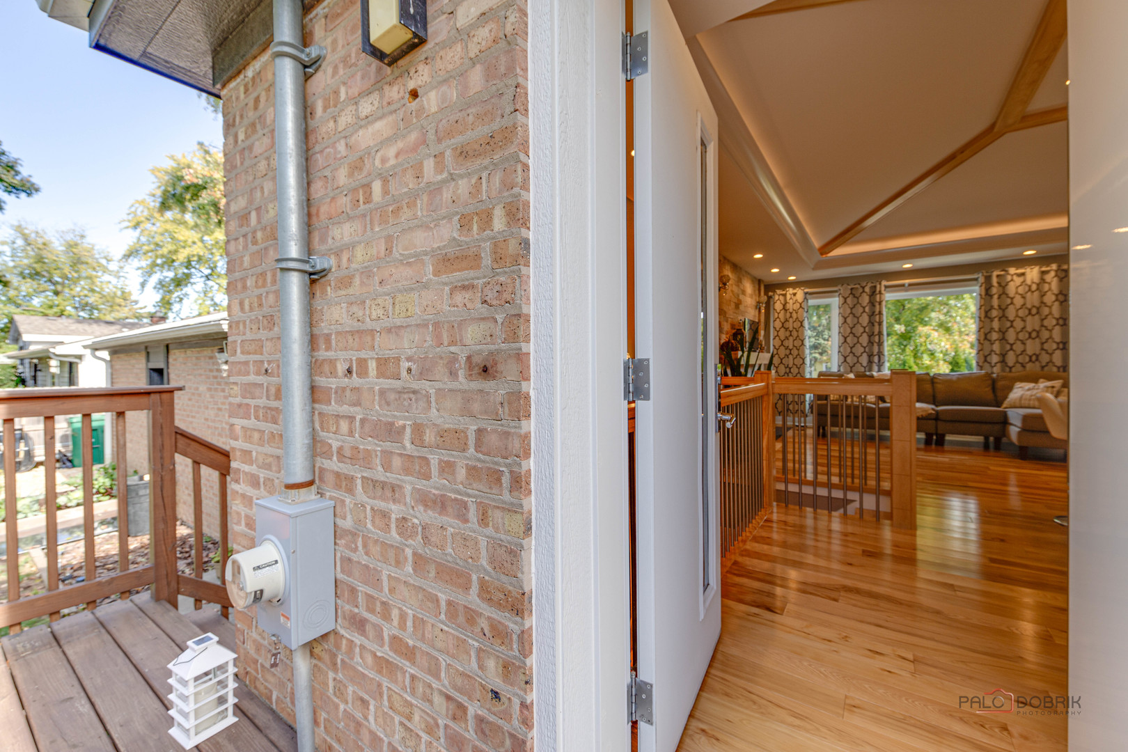 8548 Lockwood Avenue, Burbank, IL 60459