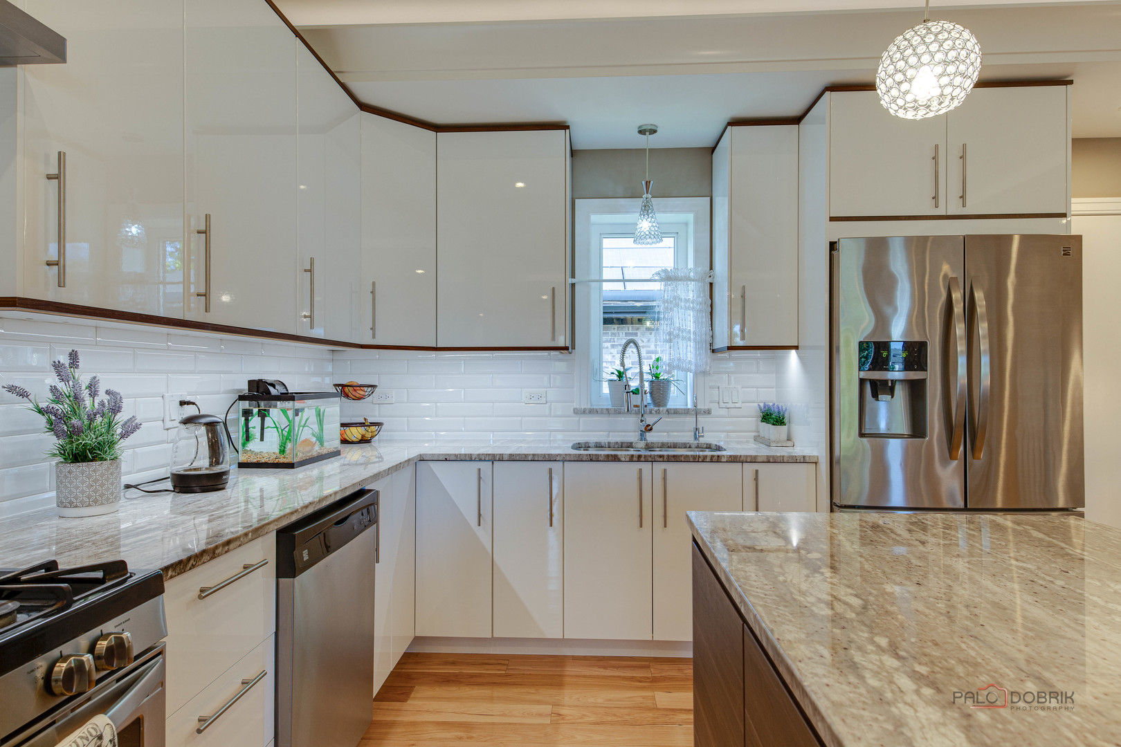 8548 Lockwood Avenue, Burbank, IL 60459