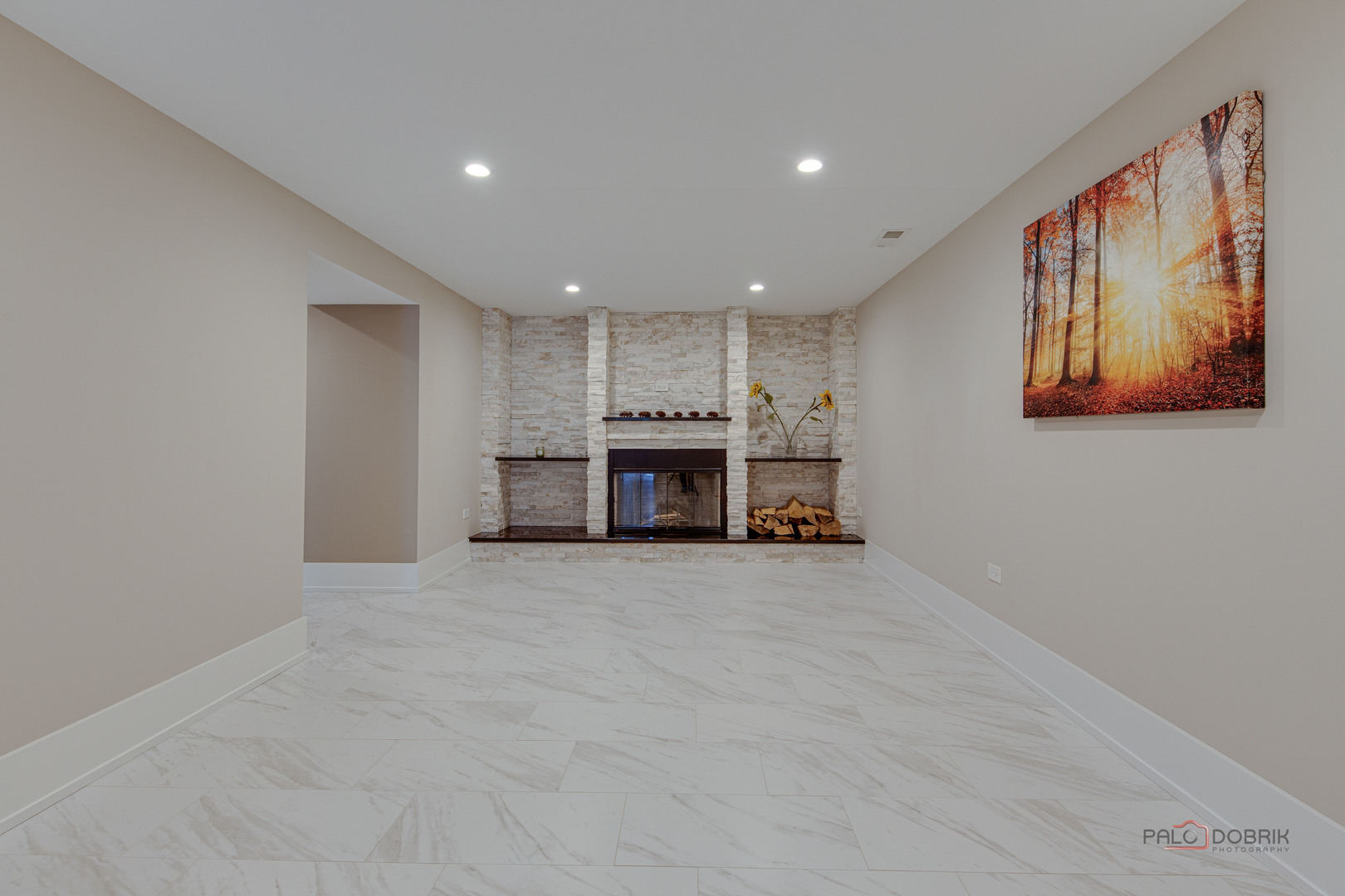 8548 Lockwood Avenue, Burbank, IL 60459