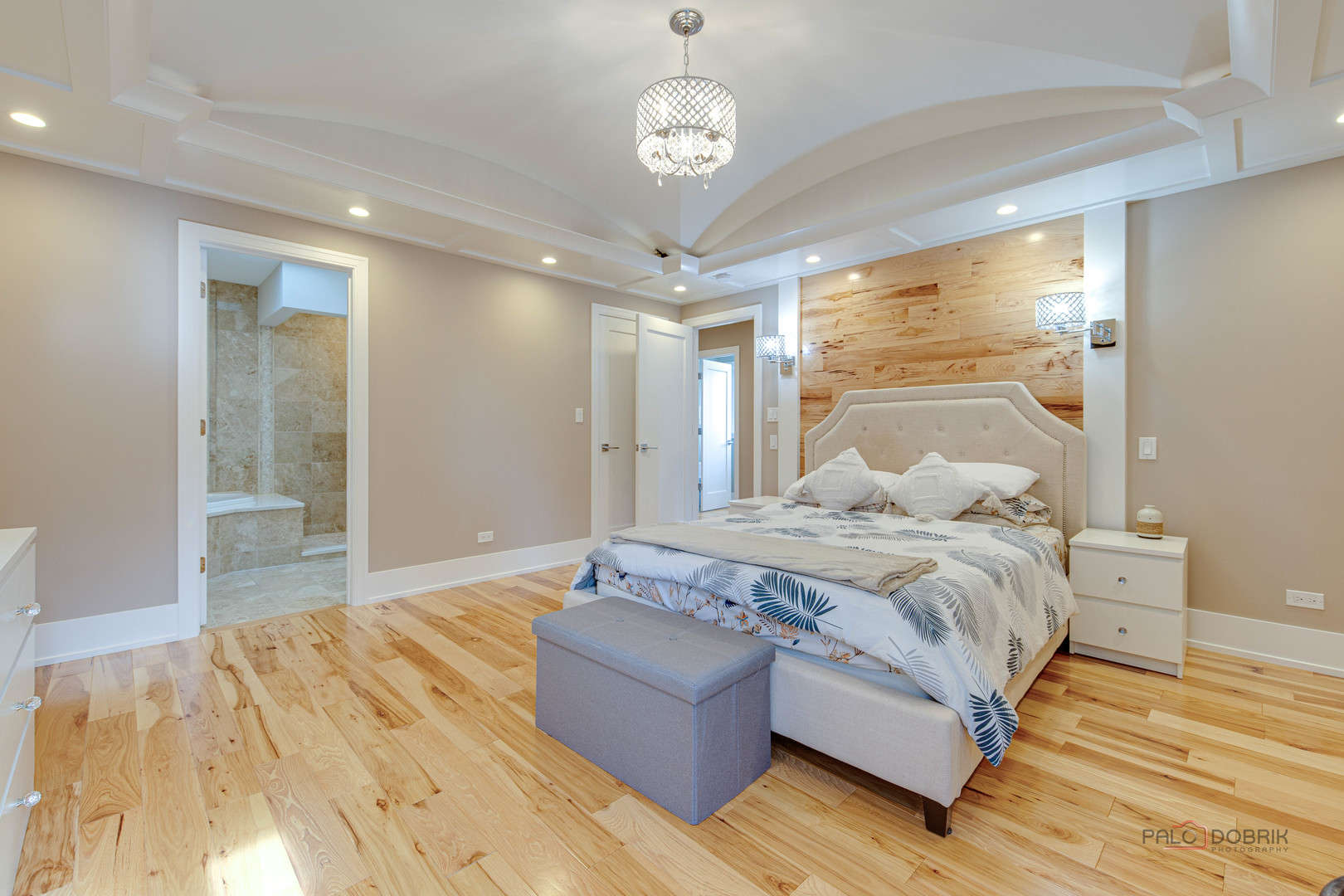 8548 Lockwood Avenue, Burbank, IL 60459