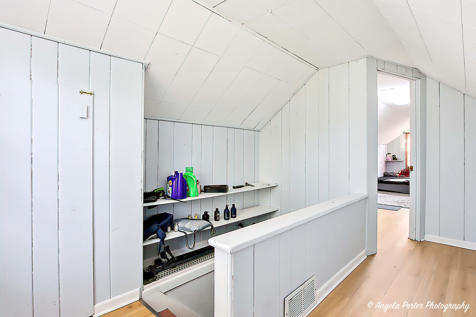 722 W Keith Avenue, Waukegan, IL 60085