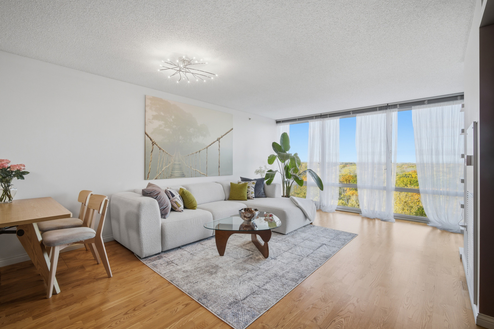 9655 WOODS Drive #1304, Skokie, IL 60077