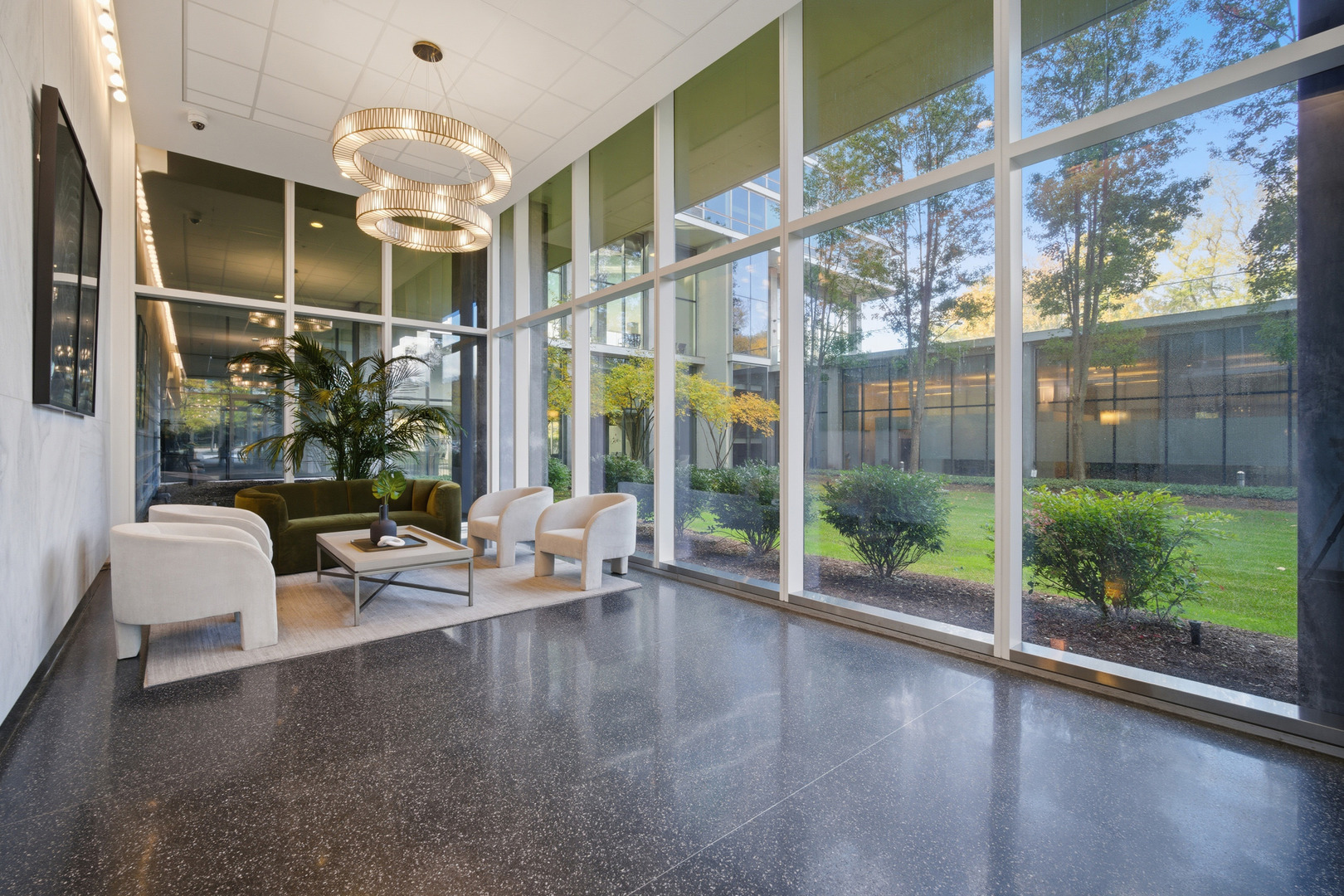 9655 WOODS Drive #1304, Skokie, IL 60077