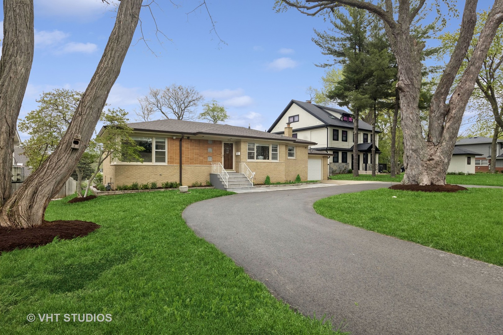 932 60th Place, Downers Grove, IL 60516