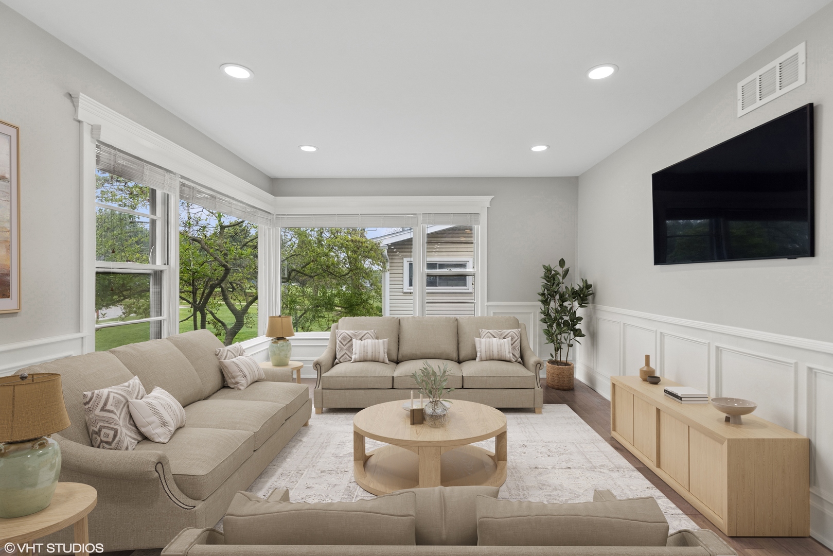 932 60th Place, Downers Grove, IL 60516