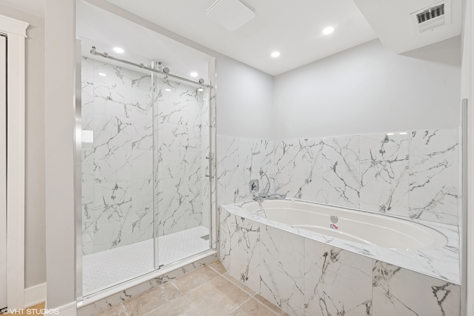 932 60th Place, Downers Grove, IL 60516