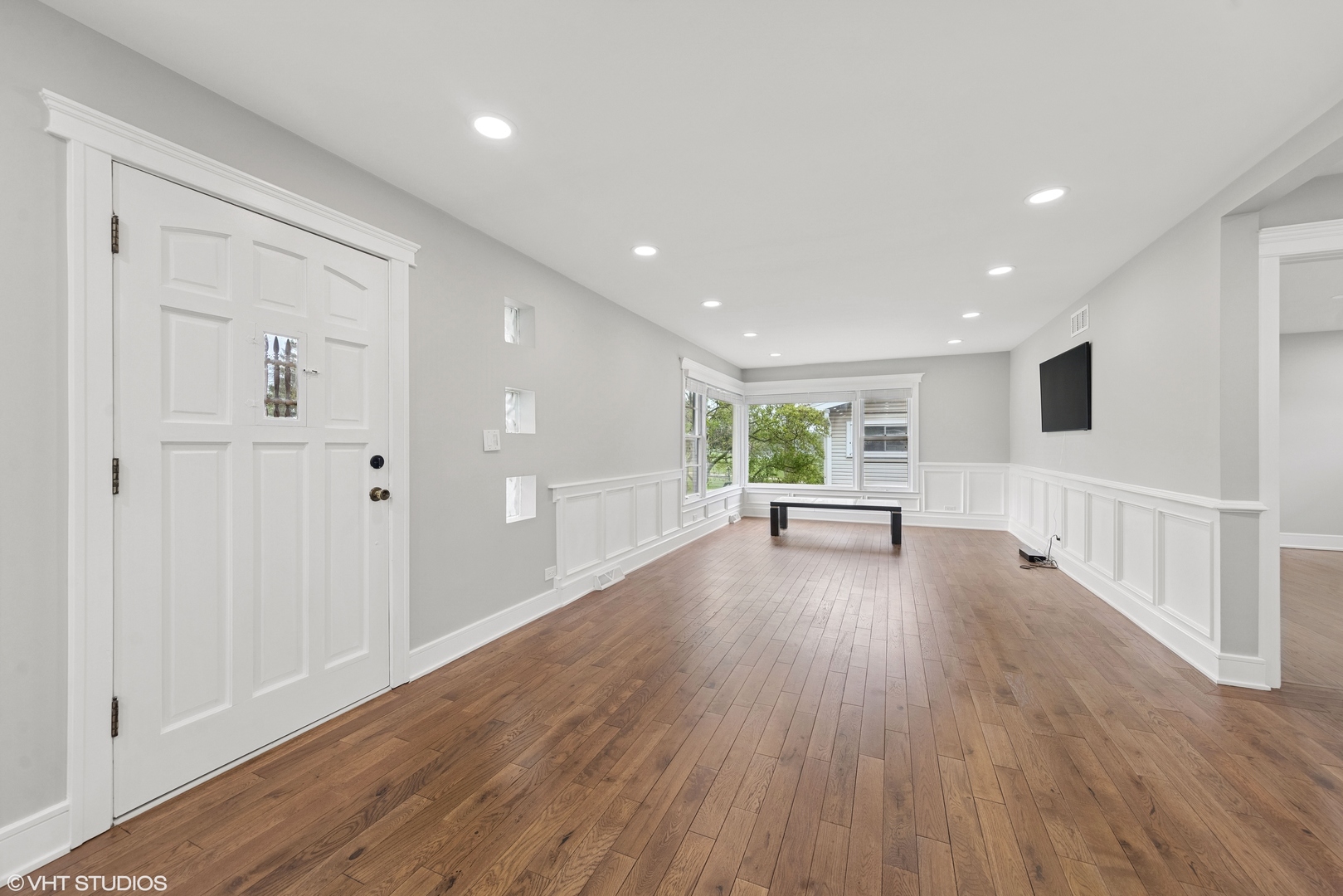 932 60th Place, Downers Grove, IL 60516