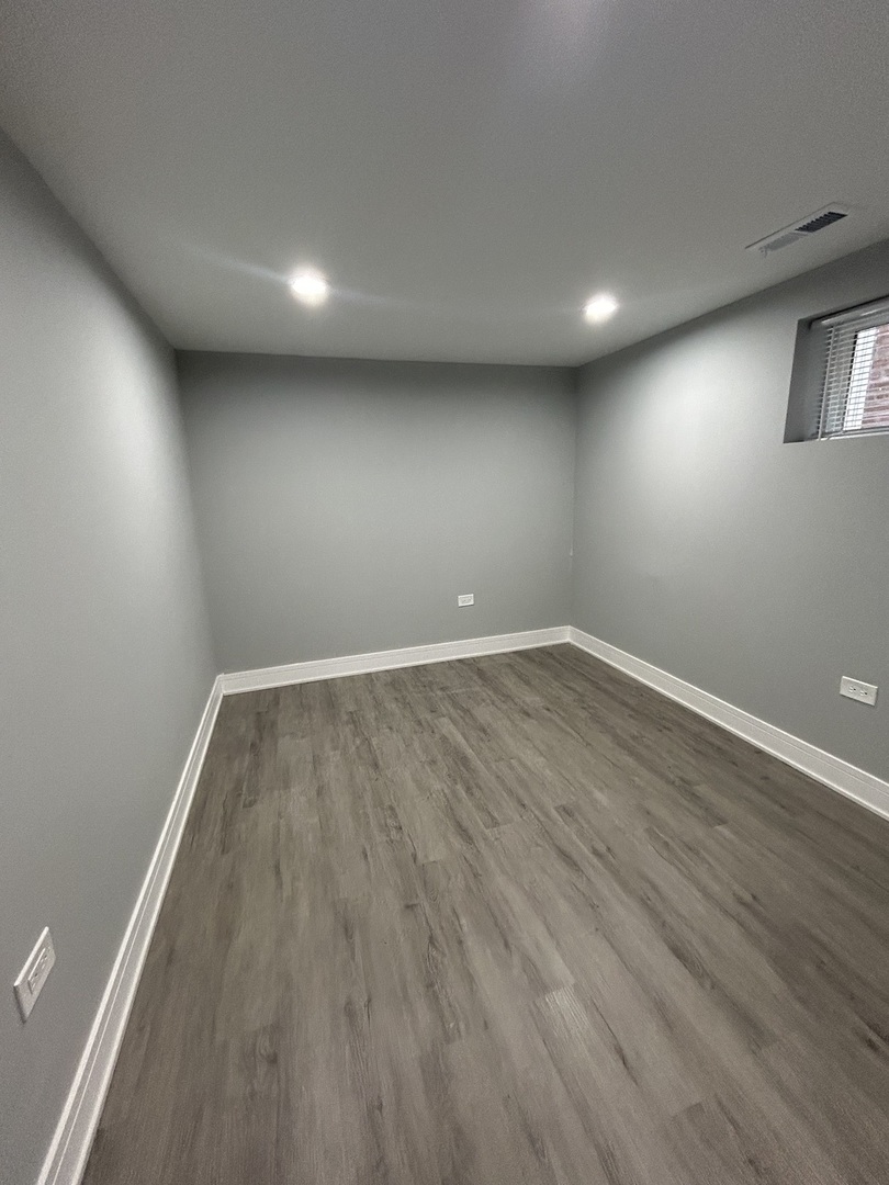 12613 S Michigan Avenue, Chicago, IL 60628