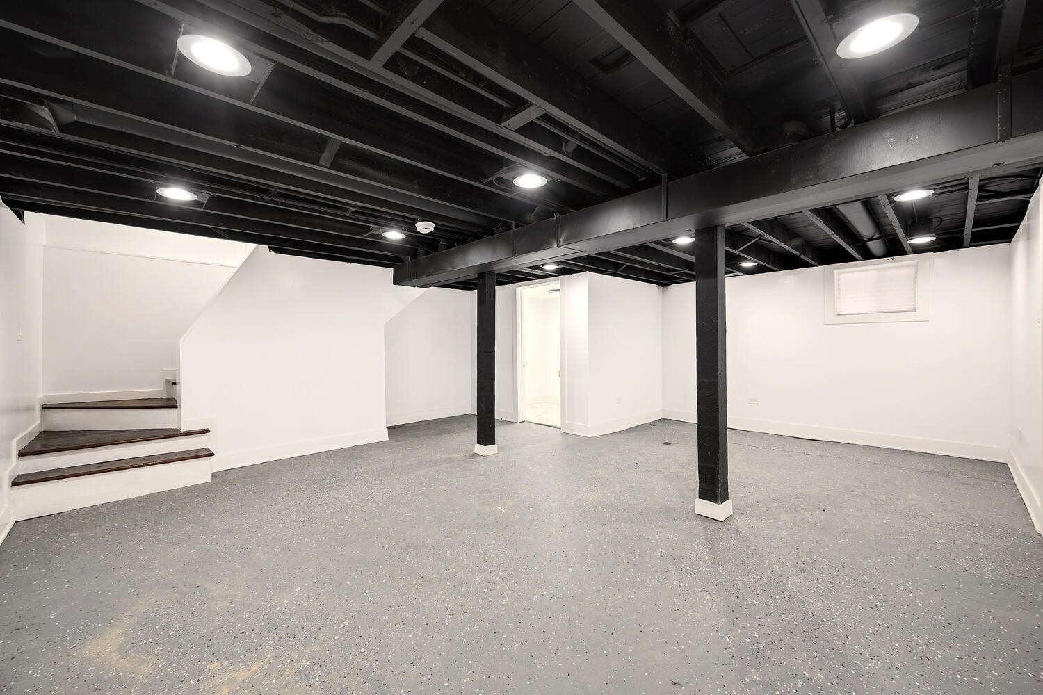 15231 Ashland Avenue, Harvey, IL 60426