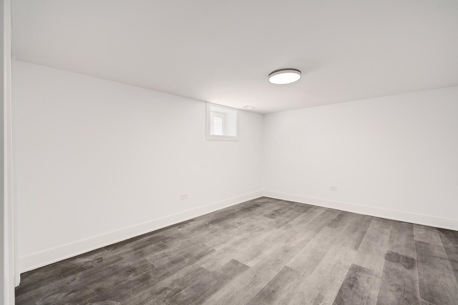 15231 Ashland Avenue, Harvey, IL 60426