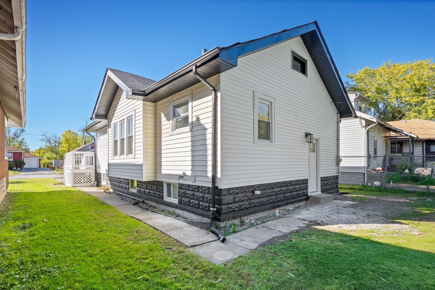 15231 Ashland Avenue, Harvey, IL 60426