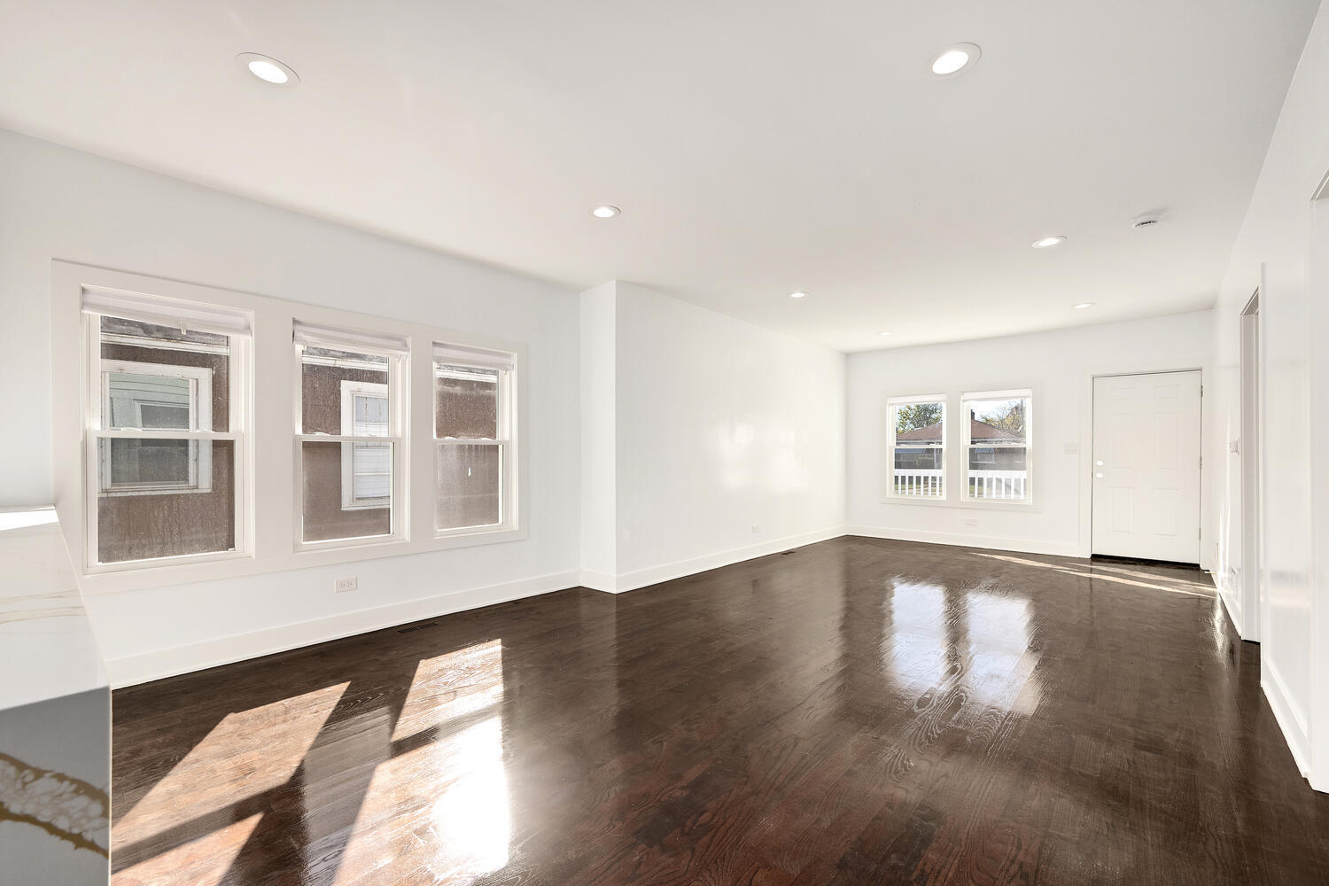 15231 Ashland Avenue, Harvey, IL 60426