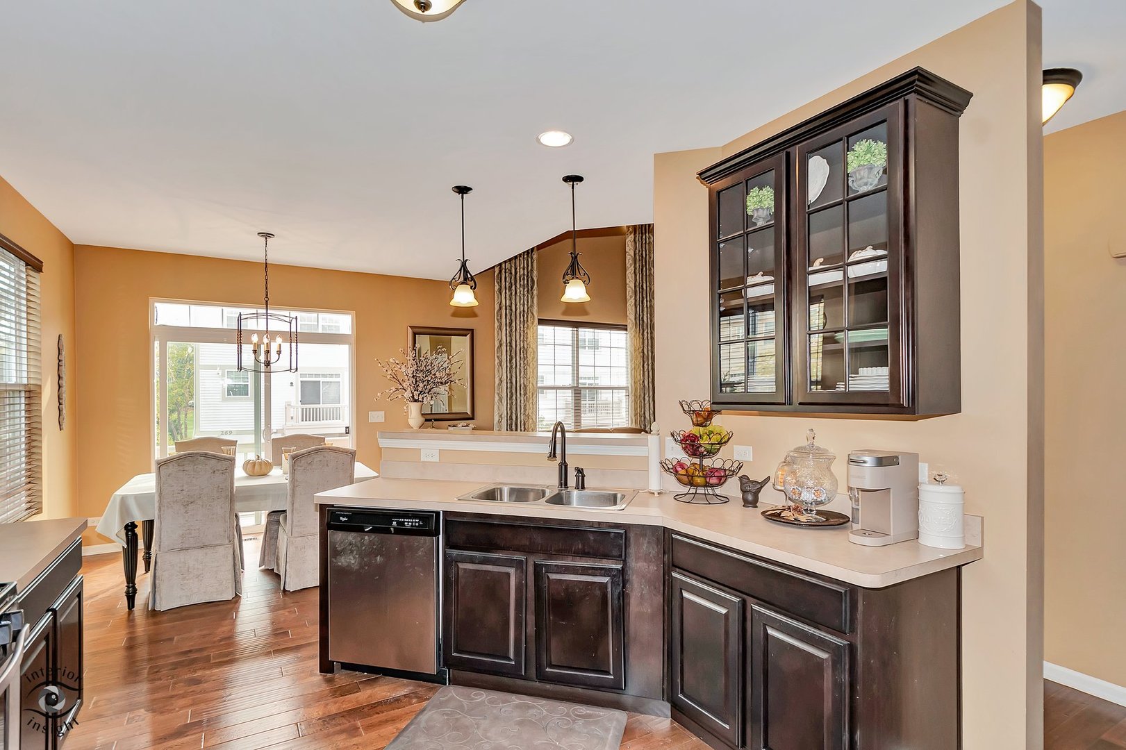 268 Bennett Drive, Carol Stream, IL 60188