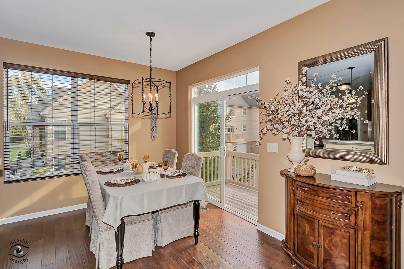 268 Bennett Drive, Carol Stream, IL 60188