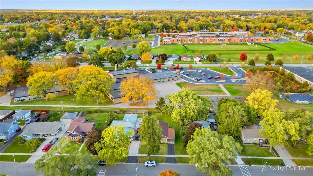 213 Glen Street, West Chicago, IL 60185