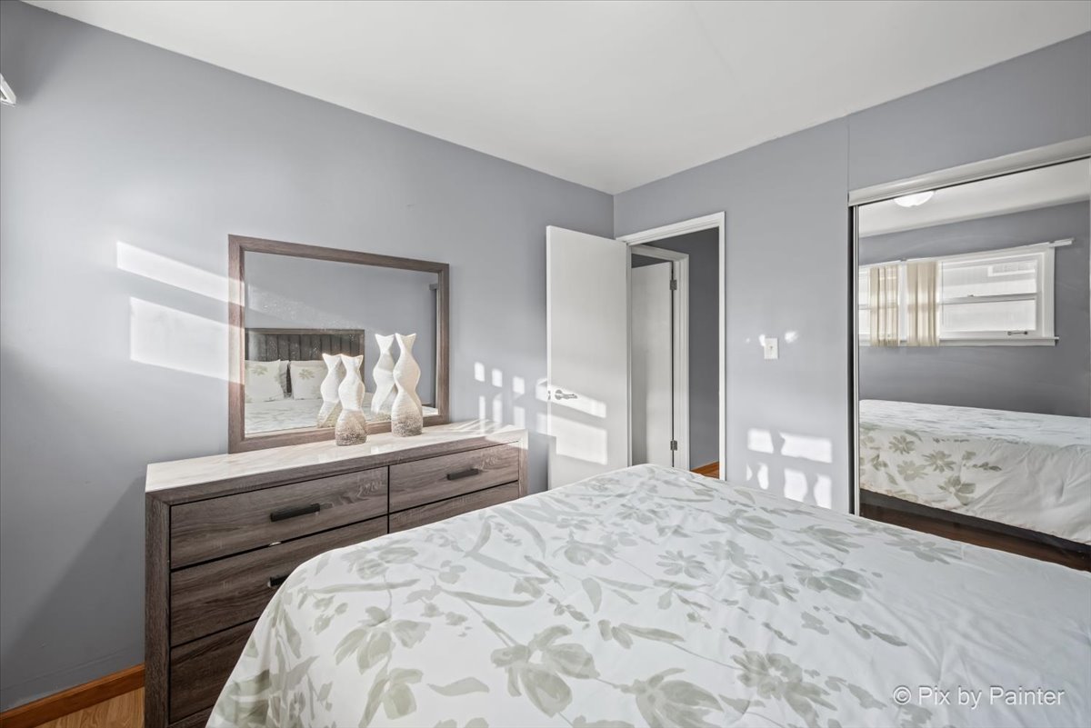 213 Glen Street, West Chicago, IL 60185